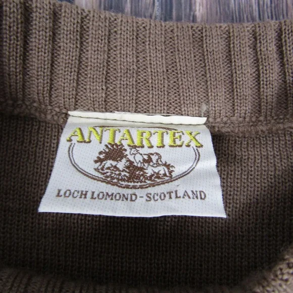 Antartex Sweater Mens Small Wool Pullover Suede Shoulder Elbow Patch Scotland